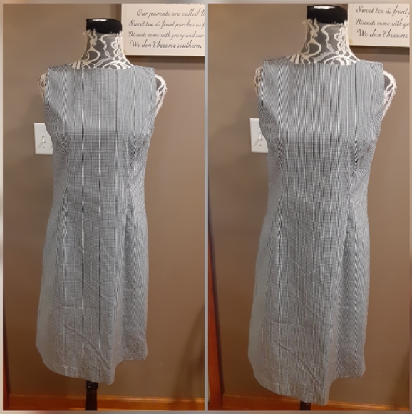 Emma James Dresses & Skirts - Emma James Black & White Gingham Dress